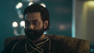 Esha Gupta Hot Sensual Dance in Aashram S03E05 (2022) - Simran Khan