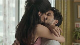 Shreya Dhanwanthary Hot Kiss in Unpaused Naya Safar 2022 - Simran Khan