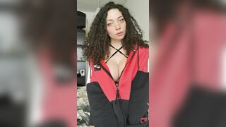 Ever fucked a busty italian girl like me? :) - Slim Babes with Big Tits