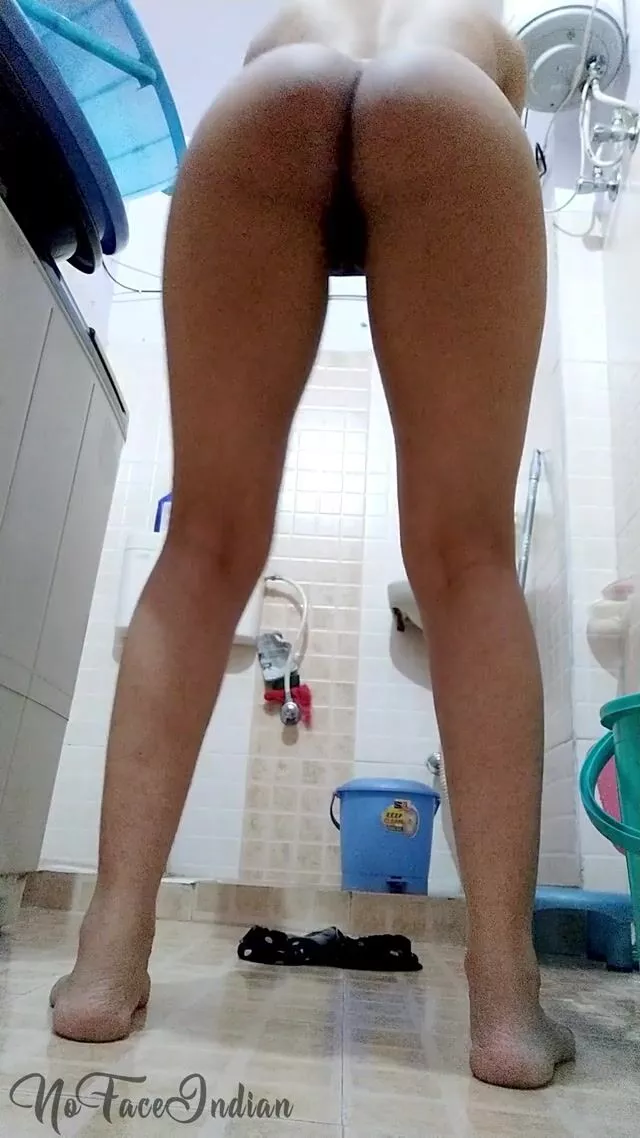 640px x 1138px - Pornhub: Big Ass Indian Teen Squatting Naked In The Bathroom - Porn GIF  Video | netyda.com