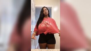 Yani brushing her hair and dancing - Yani Mills