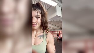 Titty flash at the gym - Public