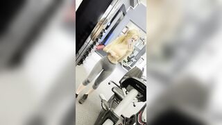 I celebrated the gyms reopening my showing everyone my 19 year old boobs! - Public Flashing