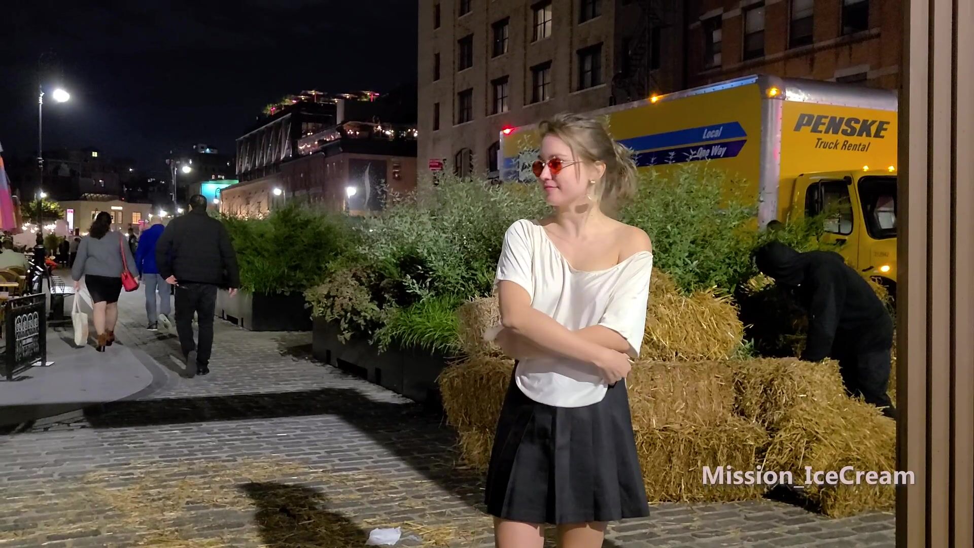 Public Flashing: casual outfit change ✨ (better with audio lol) - Porn GIF  Video | netyda.com