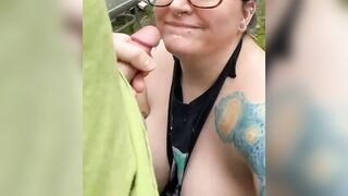 Outdoor facial???????? - Public Fuck