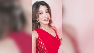 Sexy Navel in Red Saree - Instagram Reels NSFW