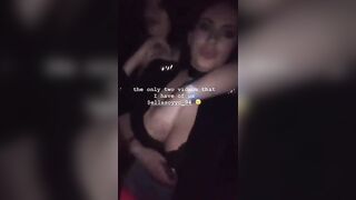 Sanna get groped by her friend ???? - Sanna Meira