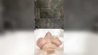 Slow motion bath titties ???? [oc]