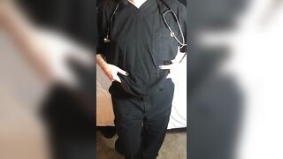 I always “forget” to tell doctors to pullout - Women in Scrubs
