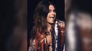 Aaahhh - Selena Gomez