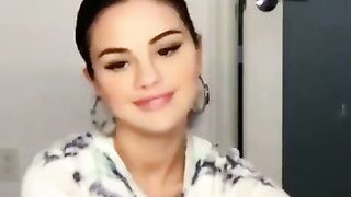 Cute - Selena Gomez