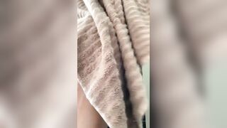 When the towel drops... - Sexy Hispanic Women